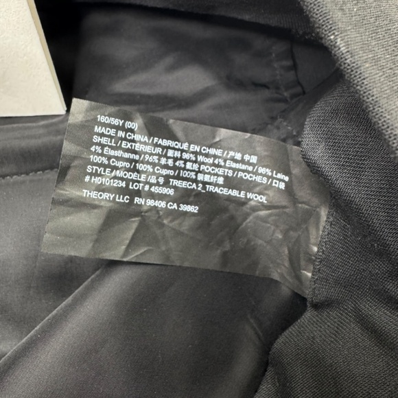 Theory Treeca 2 Good Wool Crop Suit Pants in Black - Picture 8 of 13